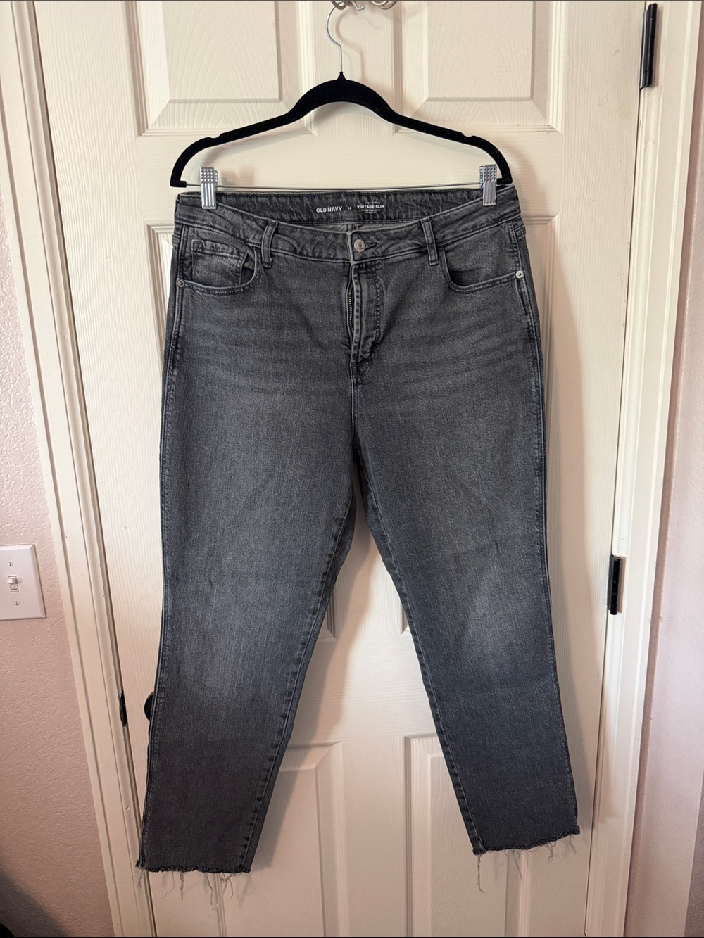 Old Navy Women's Charcoal Vintage Straight Leg Jeans